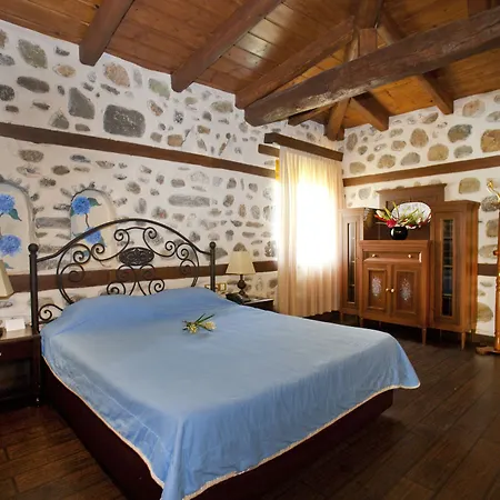 Otel Acrotel Athena Elia Nikitis