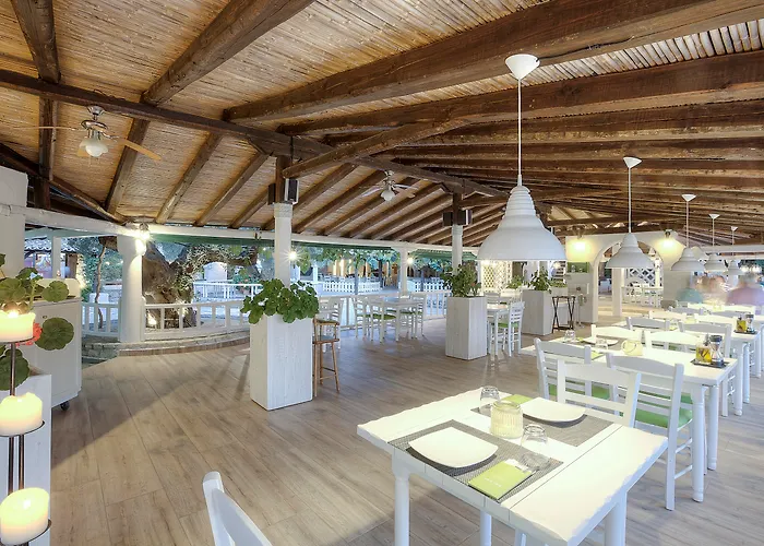 Acrotel Athena Elia Nikitis