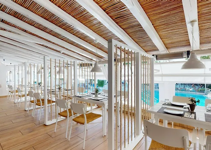 Hotel Acrotel Athena 5*