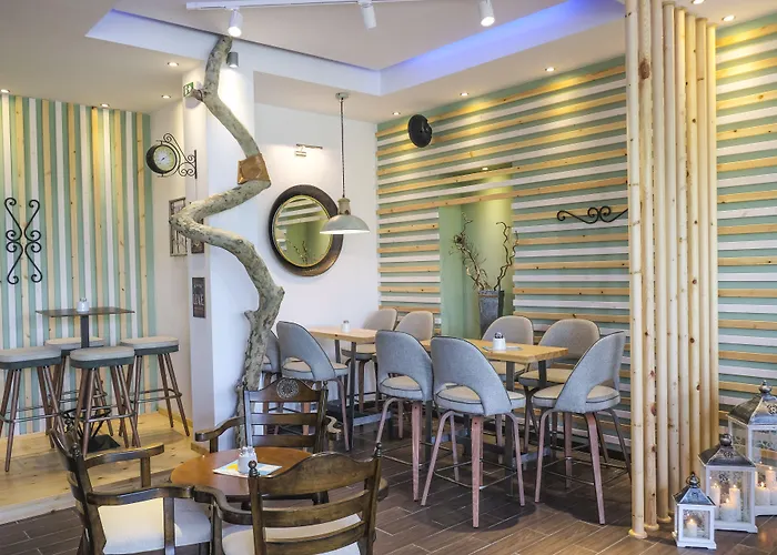 Acrotel Athena Hotel Elia Nikitis